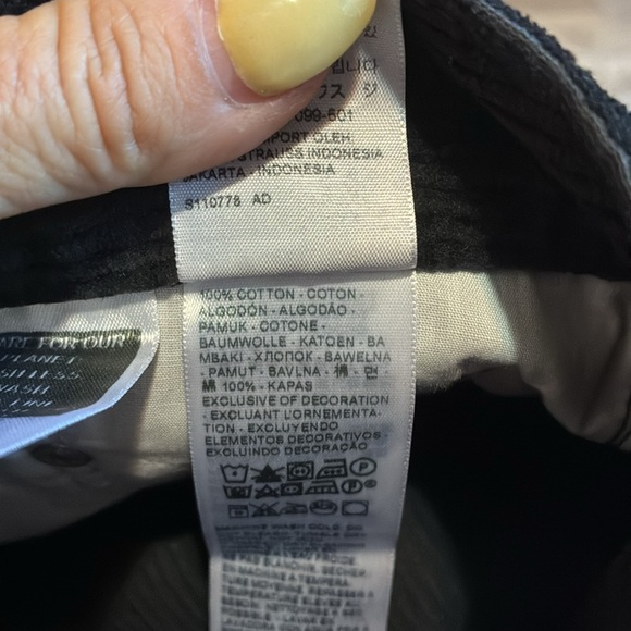 Levi’s Low Pro Straight leg Relaxed Corduroy Pants Black Womens 29 NEW - Picture 12 of 13